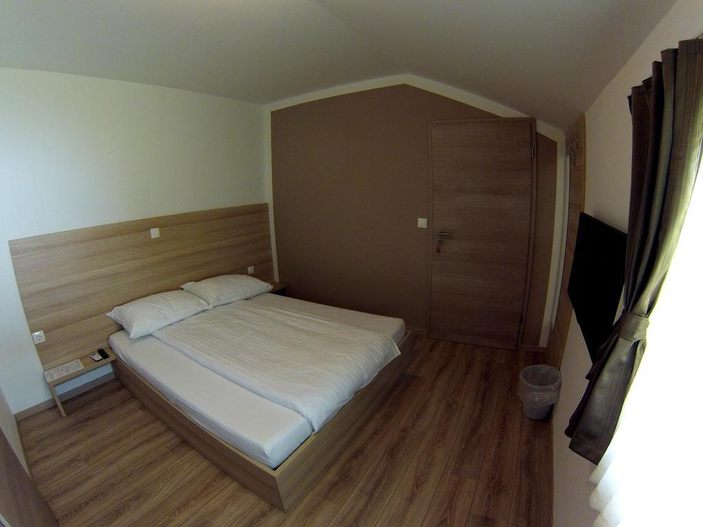 Sweet Dreams Rooms And Apartments Postojna Rom bilde